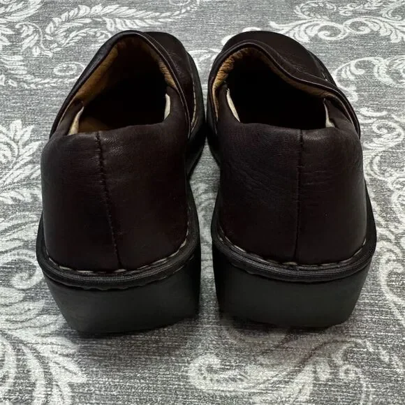 Born Women's Brown Slip-On Wedge Shoes Size 7.5 Casual Comfort - Picture 3 of 7